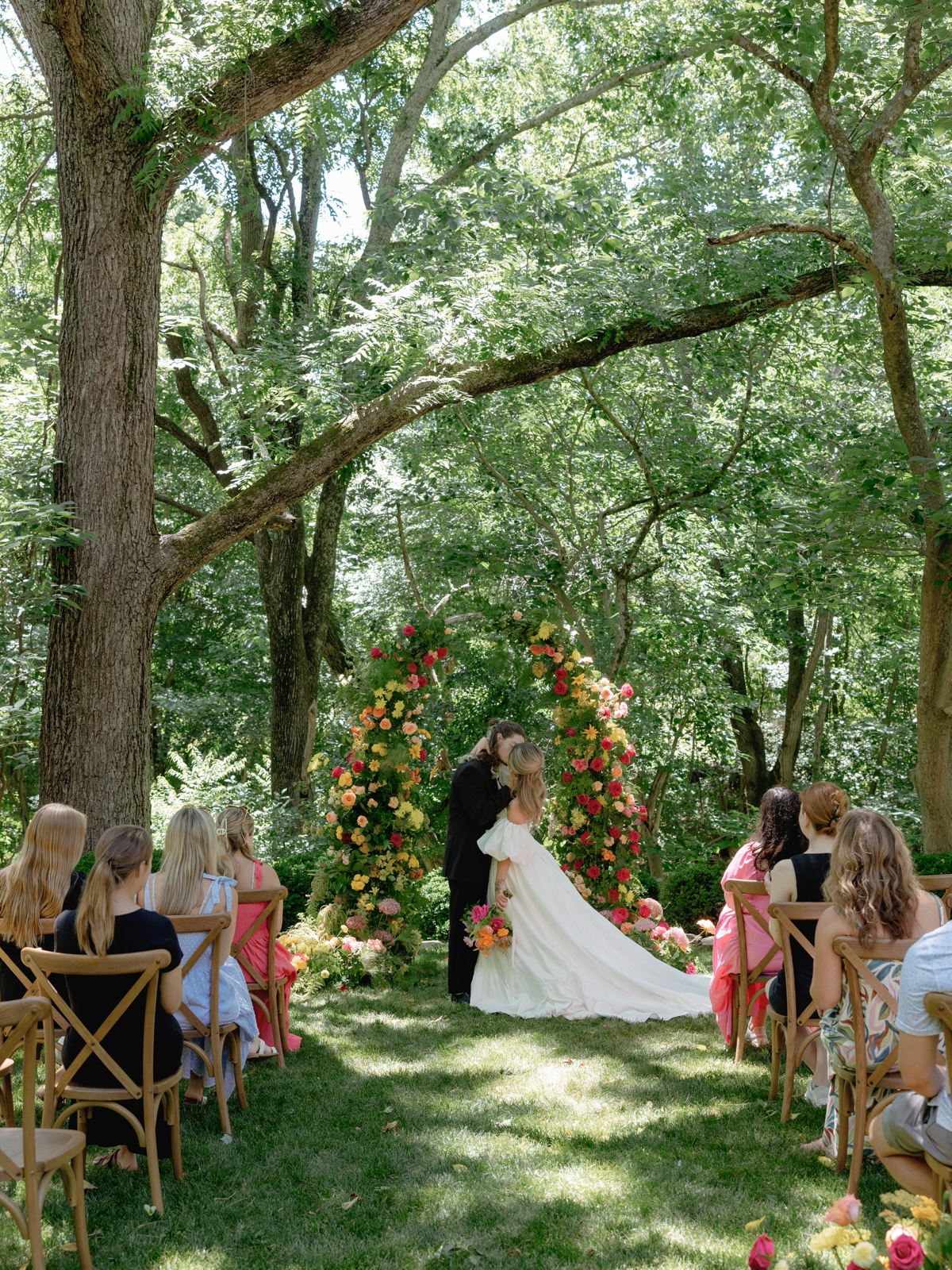 Citrus soiree wedding inspiration at Pleasant Hill House in Pomfret, MD